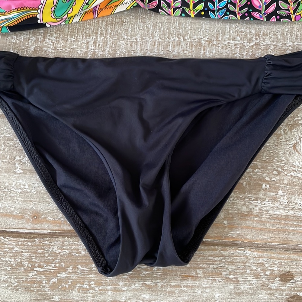 Trina Turk bikini sz 12 top and sz 10 bottoms - Picture 3 of 5